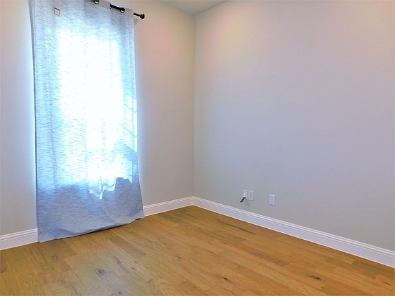 5th image of 2709 Finsbury Ct