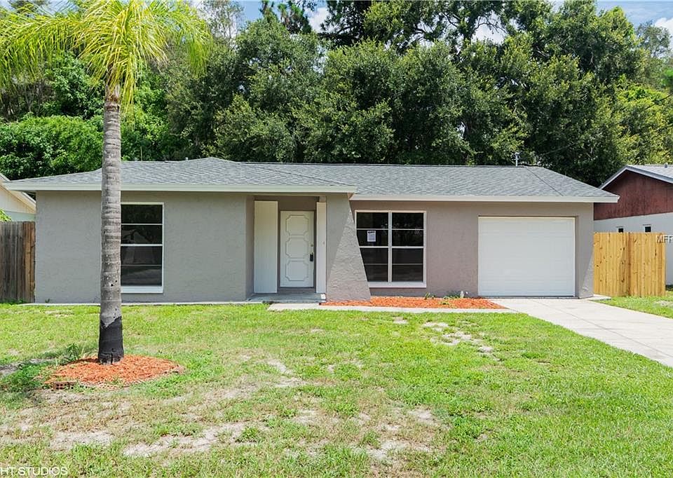 1st image of 16 Cypress Dr