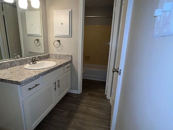 5th image of 7569 Faraday Pl #7572-C