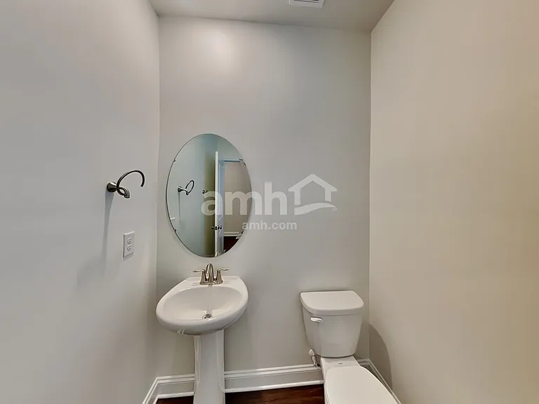 559 Rivermist Dr — Photo 7
