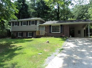 5631 Deerfield Ct, Atlanta, GA 30349