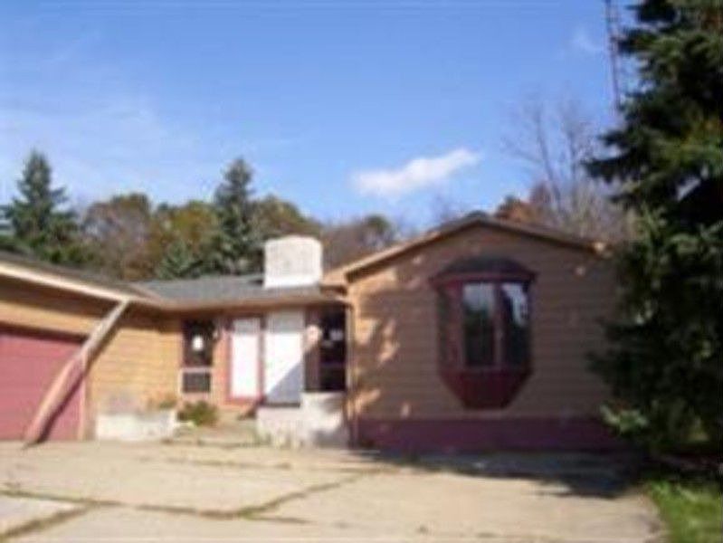 2nd image of 27394 Rainbow Lane Cir