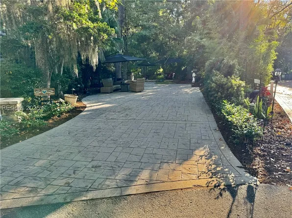 133 Arrow Rd #184, Hilton Head Island, SC 29928
