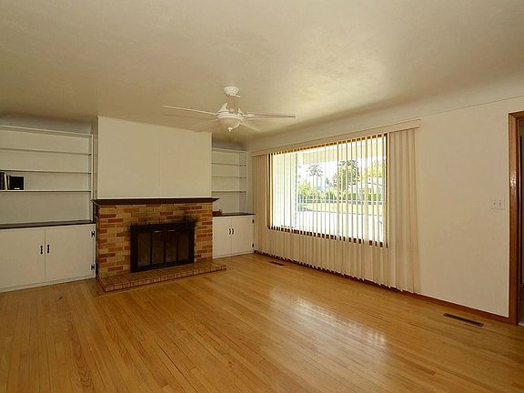 3rd image of 4808 N Whitehouse St