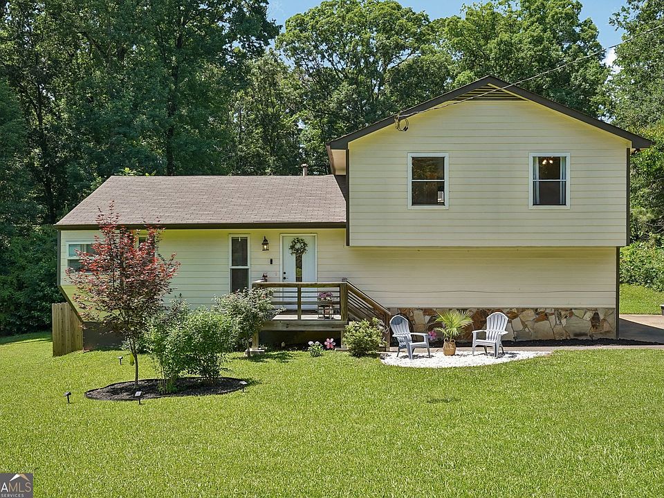 1st image of 3211 Oakbrook Ln