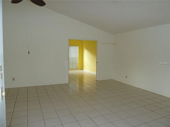 5th image of 2076 Cheryl Dr