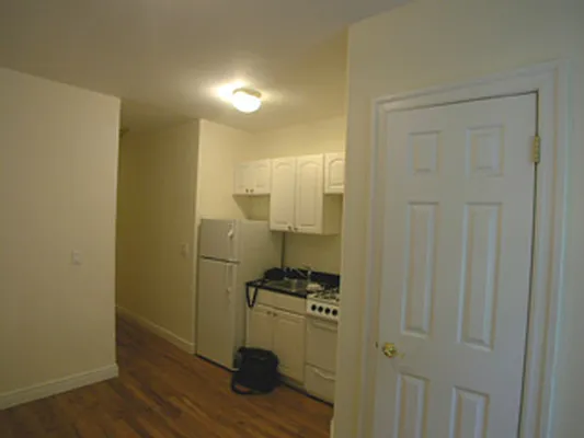 Rented by (Legacy) NY Quality Living Uptown | media 25