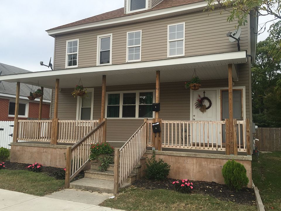 1st image of 16 W Foundry St #B