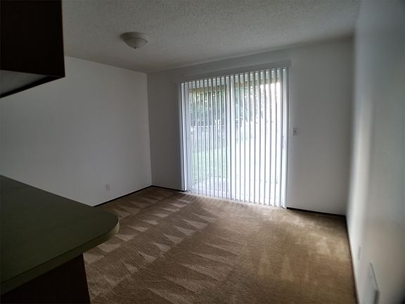 3rd image of 11832 38th Ave NE #1