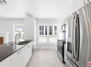 222 N New Hampshire Ave #224, Los Angeles, CA 90004