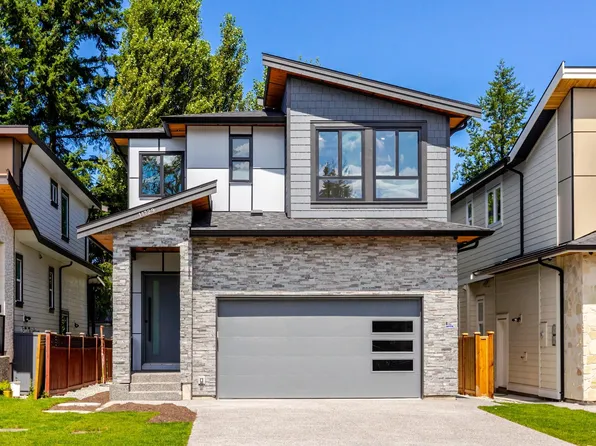 11729 85a Ave, Delta, BC V4C 2V2