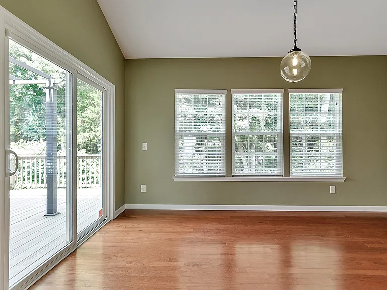 2913 Cherrybark Ct — Photo 9
