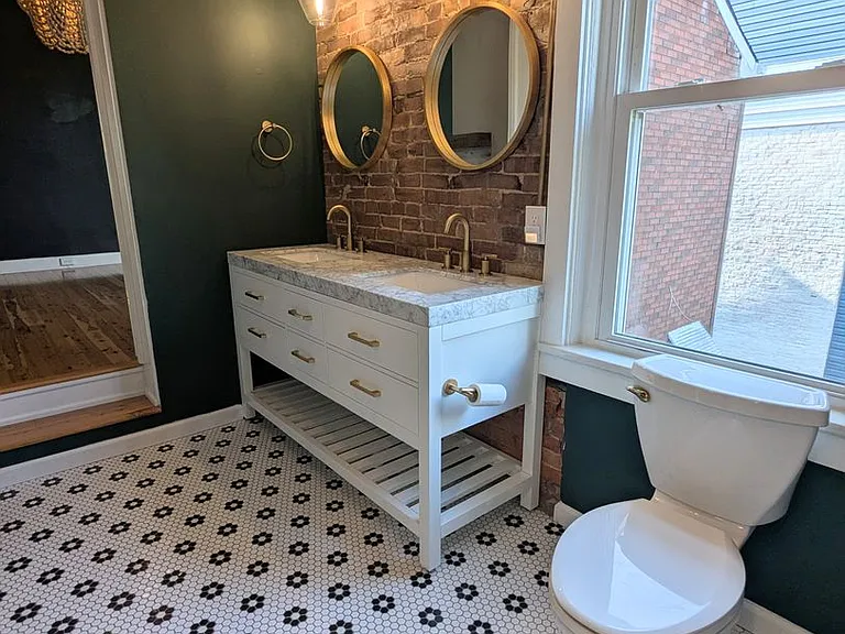 5109 Holmes St — Photo 13