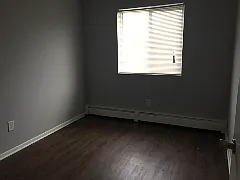 Maple Eastlake Apartments — Photo 36