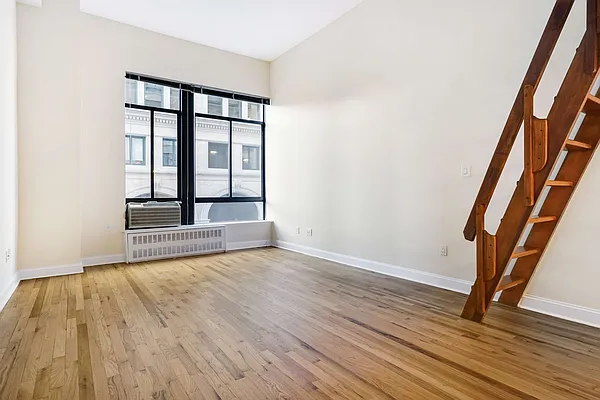 Rented by Anchor Associates | media 18