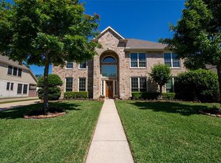 9110 Memorial Hills Dr, Spring, TX 77379