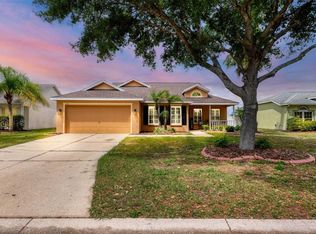 4211 Donnington Dr, Parrish, FL 34219