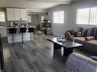 1861 Vegas Valley Dr, Las Vegas, NV 89169