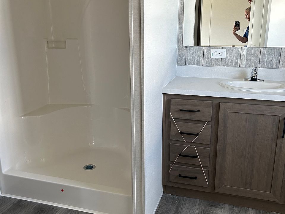 2nd image of 15 Sierra Dr