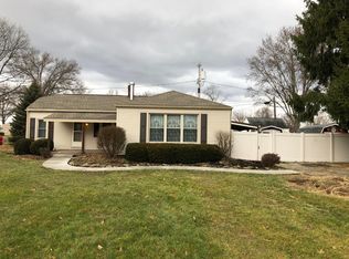 221 W 22nd St, Dover, OH 44622
