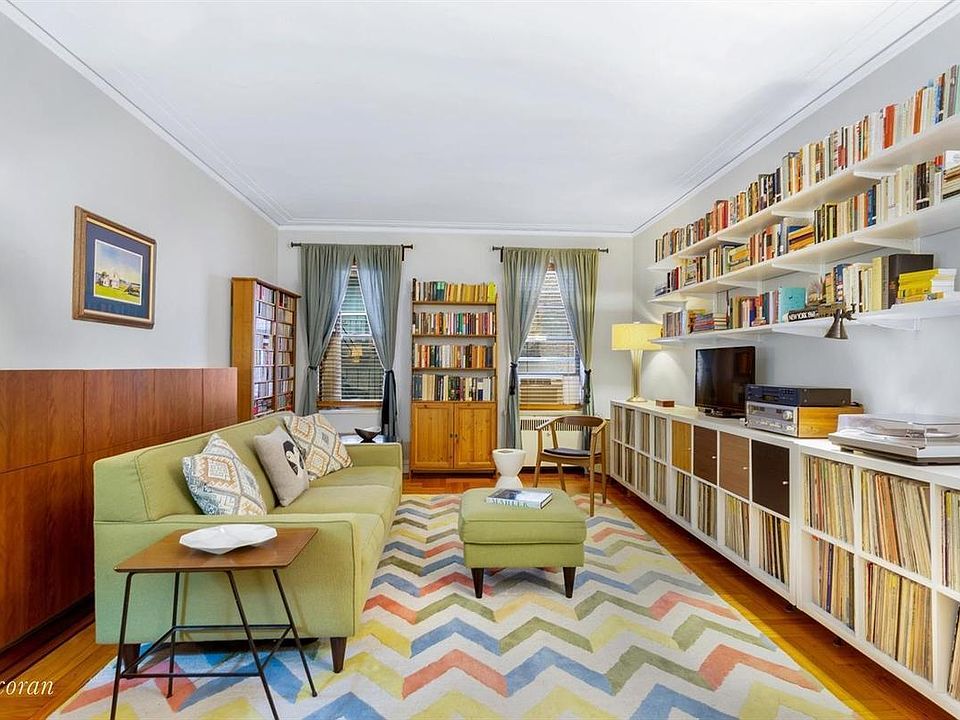 1st image of 60 Cooper St APT 3A