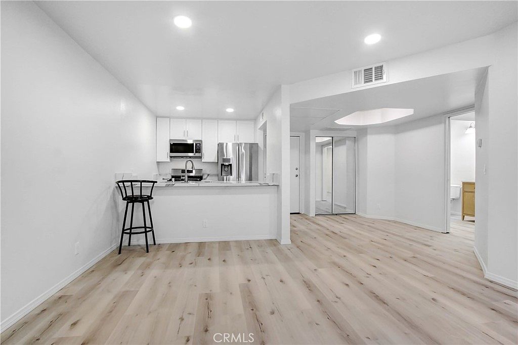 20253 Keswick St APT 207, CA 91306 Zillow