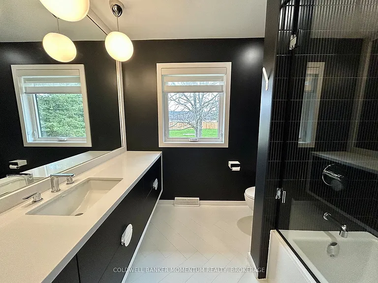 413 Queenston Rd — Photo 23
