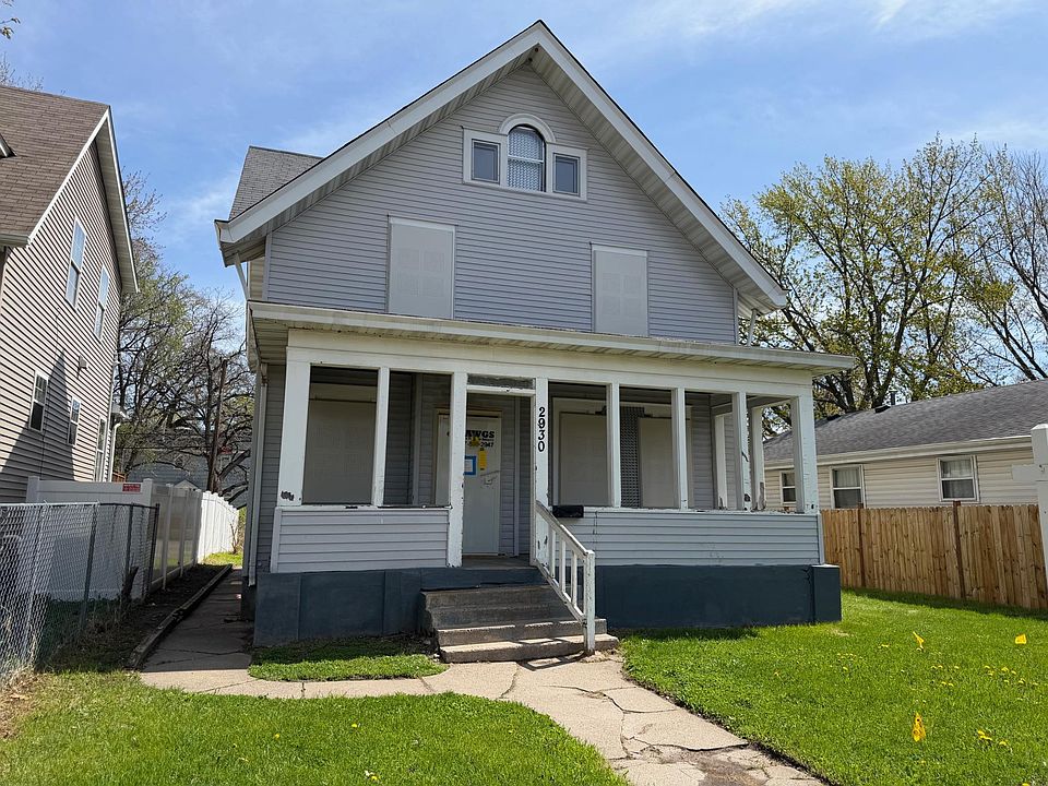 1st image of 2930 Girard Ave N