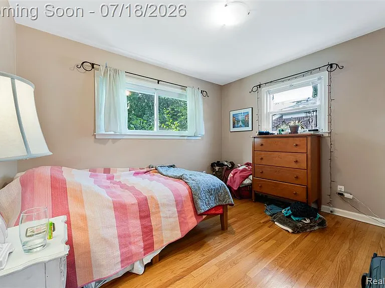 437 W Sunnybrook Dr — Photo 22