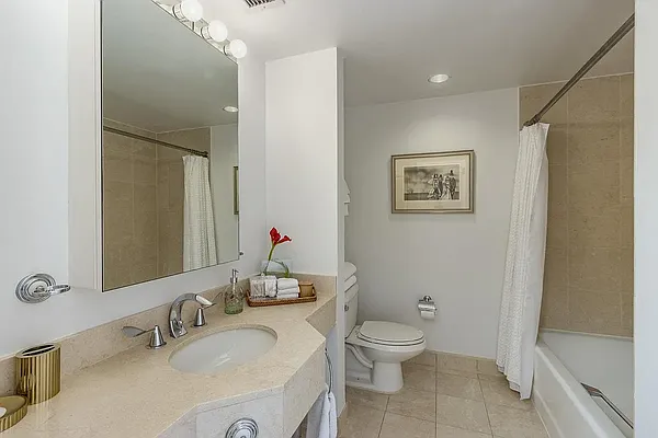 Rented by Triumph Property Group | media 5