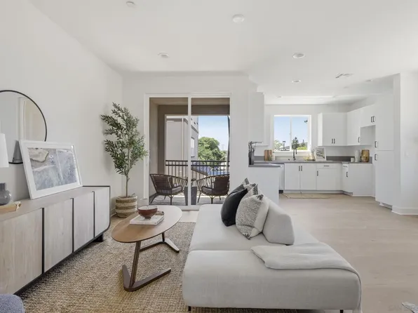 244 Pico Ave #3, San Marcos, CA 92069
