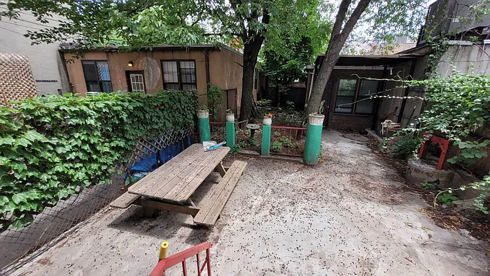 Rented by Delmark Realty LLC | media 21