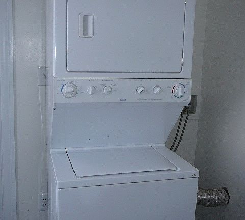 4th image of 100 S Boulevard APT 4