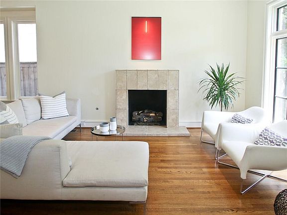 4th image of 3452 Potomac Ave