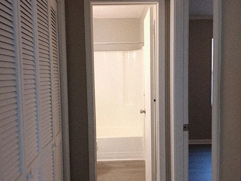 1730 Hicks St #A — Photo 6