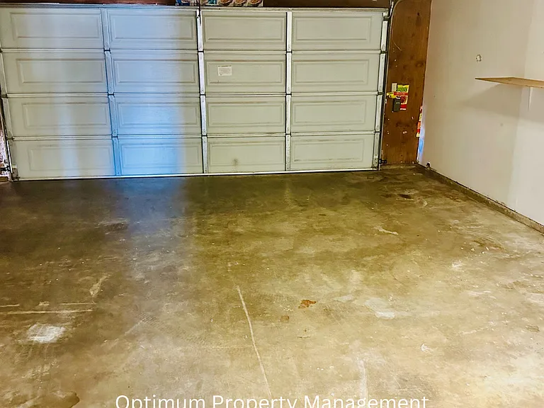 7578 Paisley Ave — Photo 24