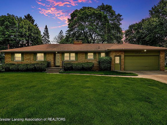 2nd image of 4676 Kingswood Dr