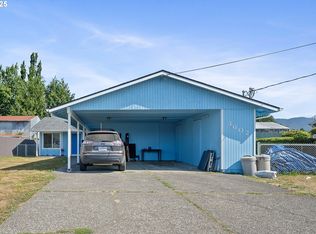 3602 Walnut Ln, Tillamook, OR 97141