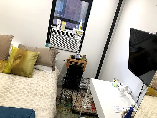 Rented by (DNE Legacy) BH Realty NYC, LLC | media 10