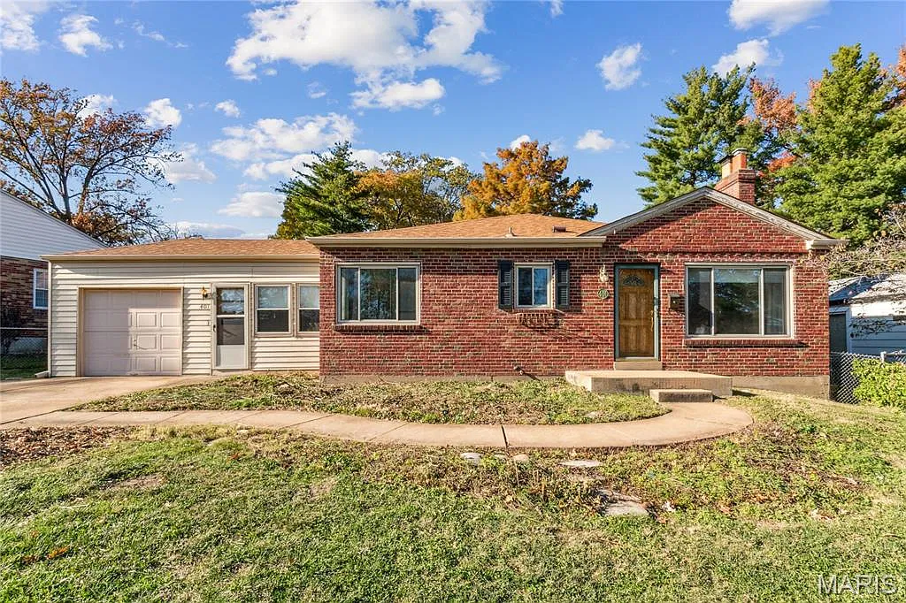 401 Cannonbury Dr photo 1