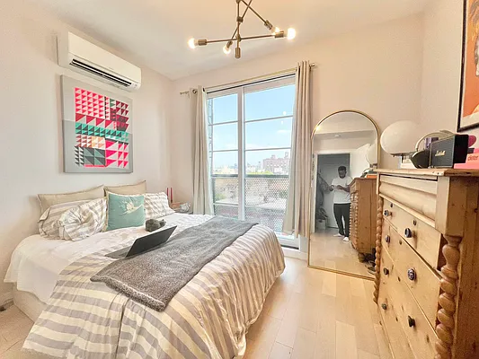 Rented by Doorway NYC, LLC | media 1