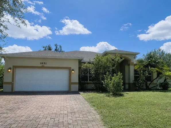 3251 W Price Blvd, North Port, FL 34286