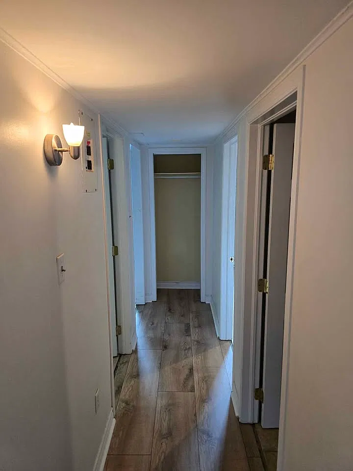 2 bed, $1,900 — Photo 2