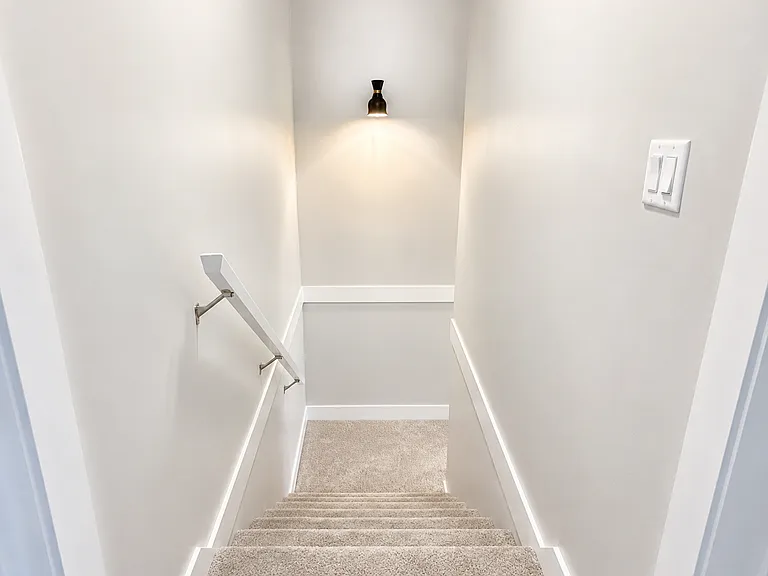 7065 Brailsford Pl — Photo 24