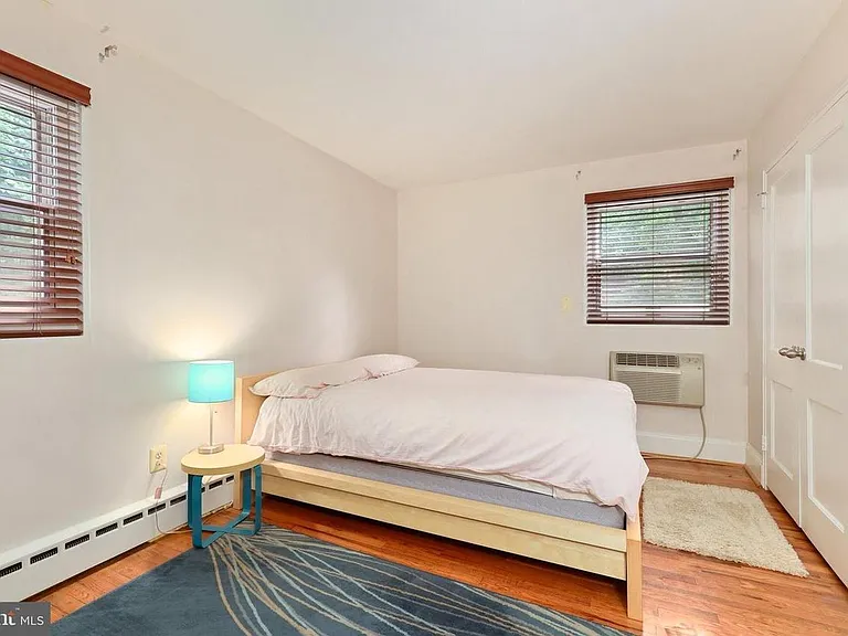 4595 Macarthur Blvd NW #4 — Photo 16