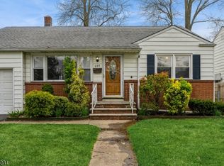 555 Livingston Rd, Linden, NJ 07036