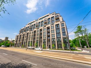 2 Forest Hill Rd #802, Toronto, ON M4V 0B7