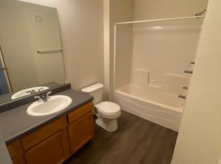 3122 Rudder Ln #204, Bloomington, IL 61704