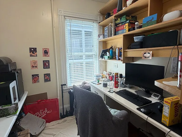 12 Oswald St #2 — Photo 10