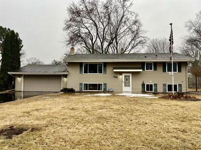 4548 Oak Leaf Dr, Vadnais Heights, MN, 55127